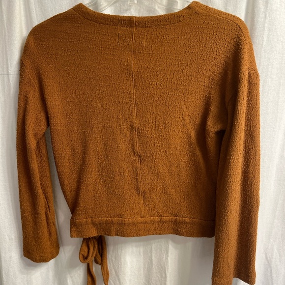Madewell texture and thread crop wrap top XS - Picture 3 of 5